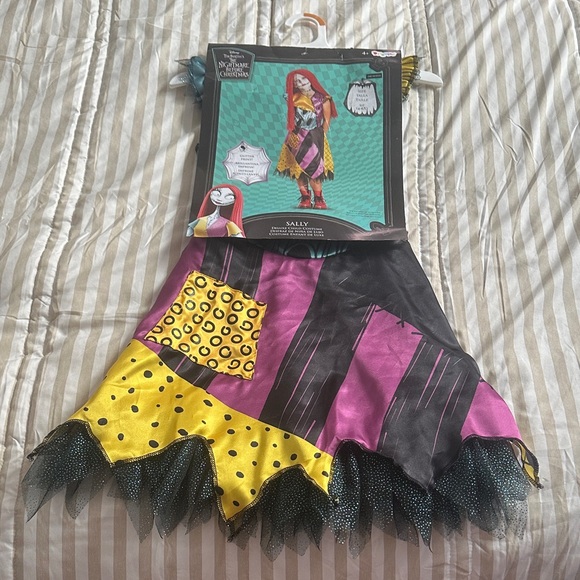 Nightmare Before Christmas Sally Dress Up Costume Size 4-6X - Picture 3 of 16